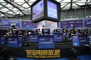 彭博社: 130亿美元的中国电竞市场 腾讯只想当主演-Stars柳岸晚风