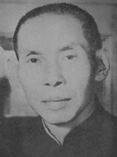 _蒋介石被绑在凳子上_谁绑了蒋介石