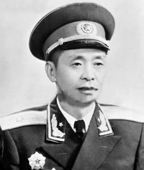 开国少将逝世开追悼会吗_开国少将退休工资现在多少钱_