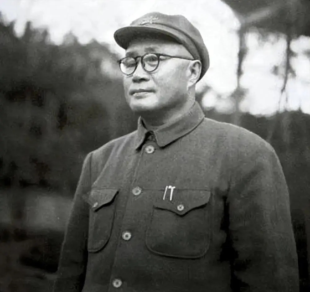 建国前，刘伯承在军政当中是响当当的人物，建国后怎么不活跃了？__建国前，刘伯承在军政当中是响当当的人物，建国后怎么不活跃了？