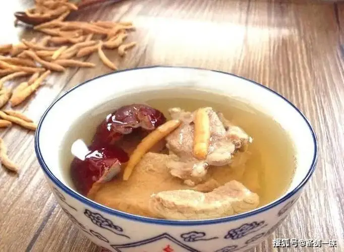 冬日暖身防寒食谱：8种暖身食物及详细做法推荐-Stars柳岸晚风