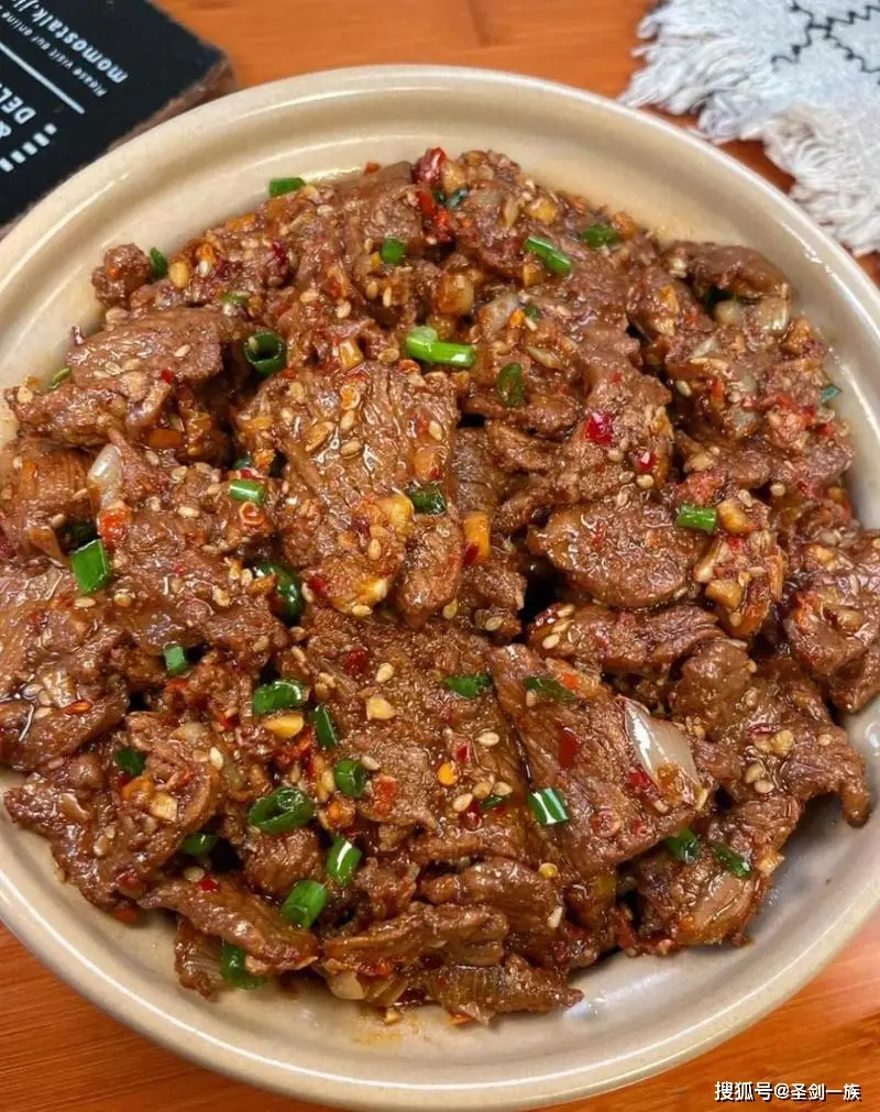 _手脚冰凉怎么过冬天_冬天手脚冰凉食疗
