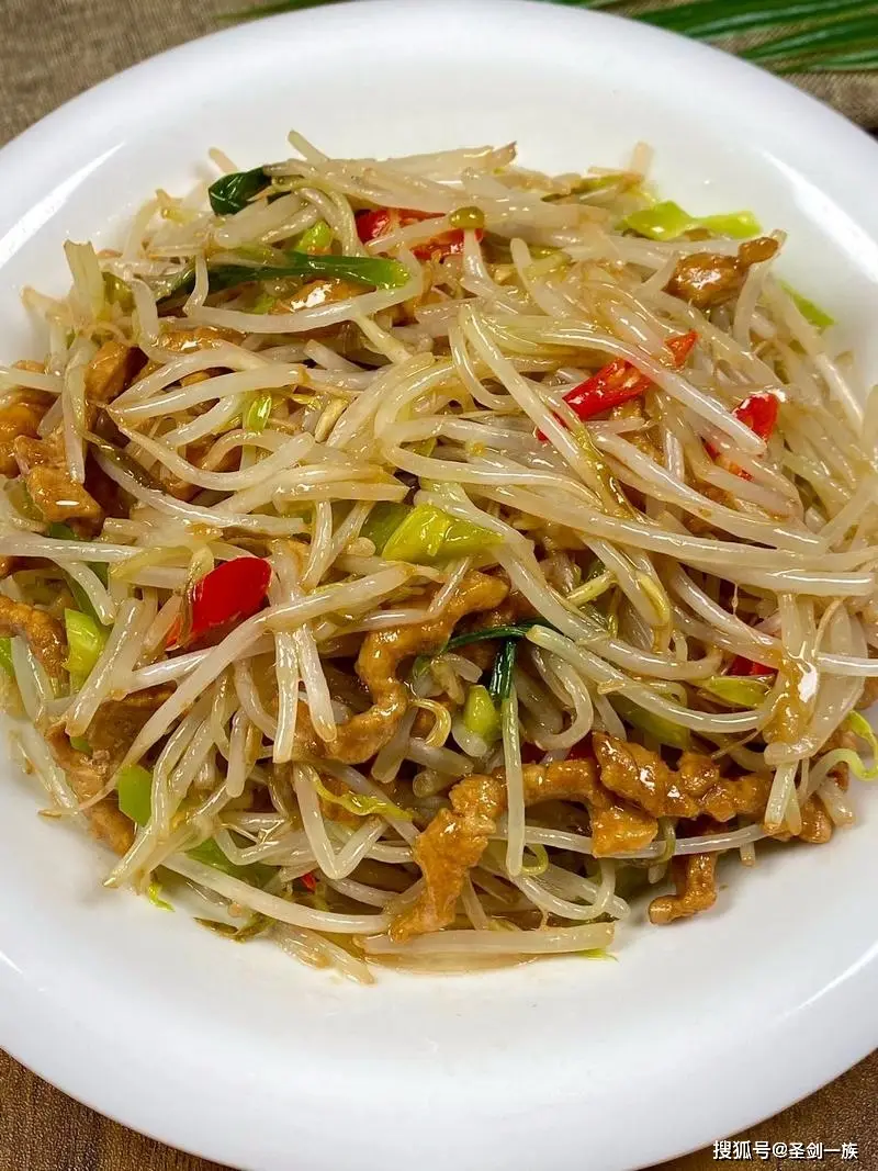 手脚冰凉怎么过冬天__冬天手脚冰凉食疗