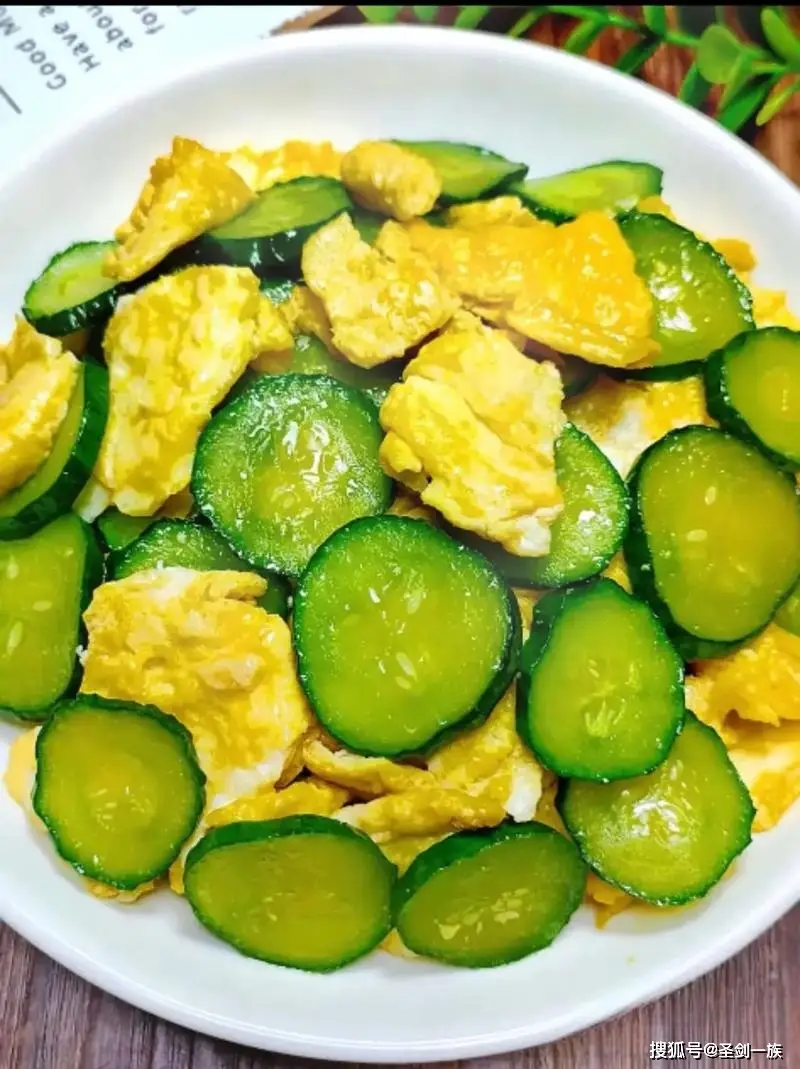 _手脚冰凉怎么过冬天_冬天手脚冰凉食疗