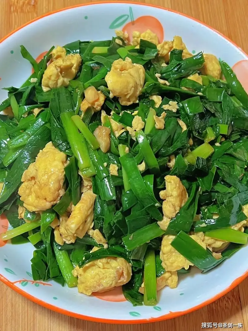 _冬天手脚冰凉食疗_手脚冰凉怎么过冬天
