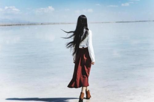 从挥金如土到节俭生活：男孩与女孩的爱情考验与成长-Stars柳岸晚风
