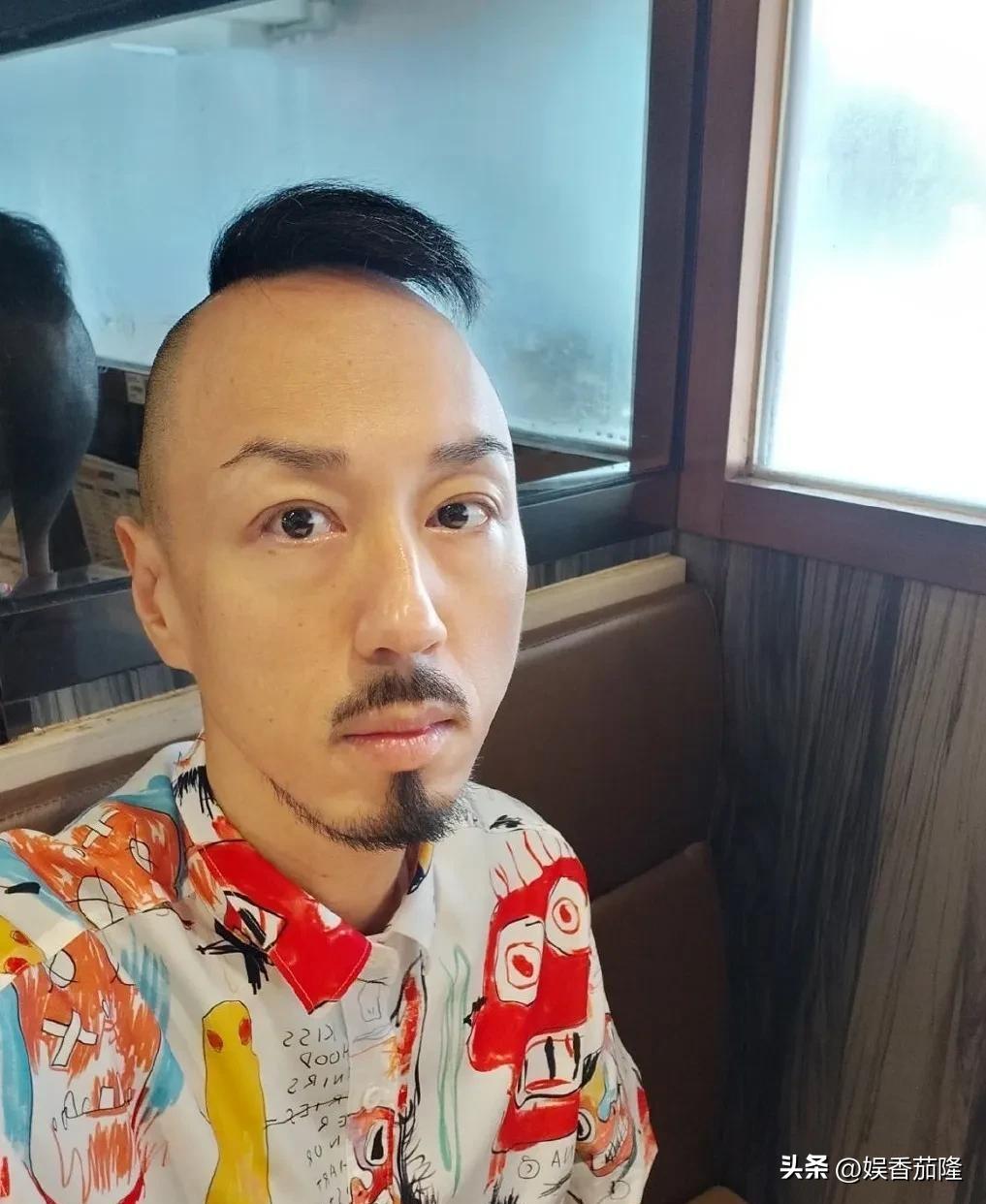 _美拍视频只能拍五分钟吗_港铁女厕被曝现衣架挂钩偷拍器